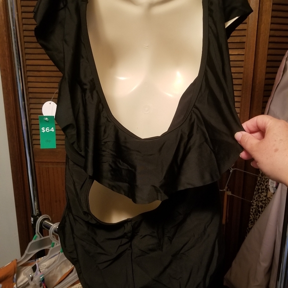 Ladies 1 piece slimming swim suit - Picture 6 of 9